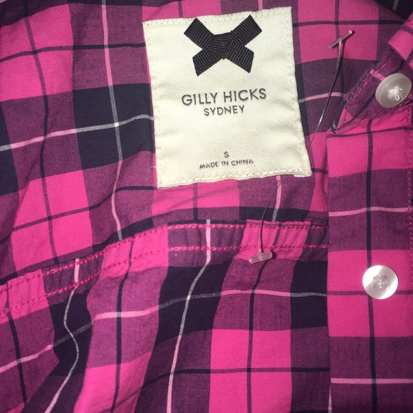 Pink flannel shirt with navy and white. - Picture 2 of 2